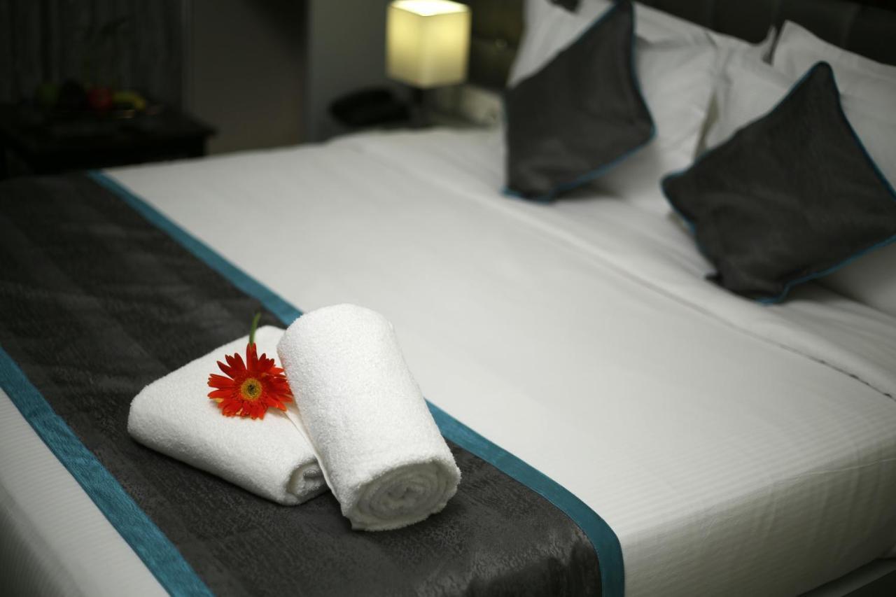 Park Iris Hotels, Mg Road Vijayawada Exterior photo