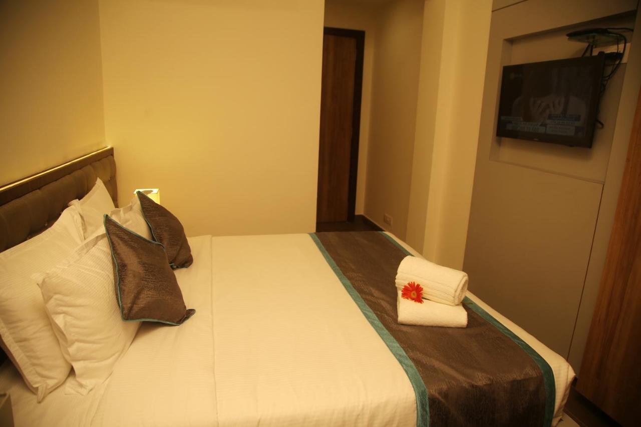 Park Iris Hotels, Mg Road Vijayawada Exterior photo